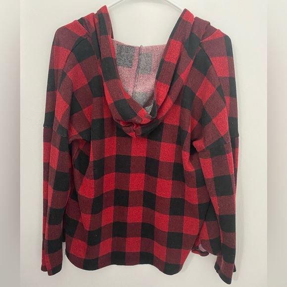 Flannel - Picture 3 of 3